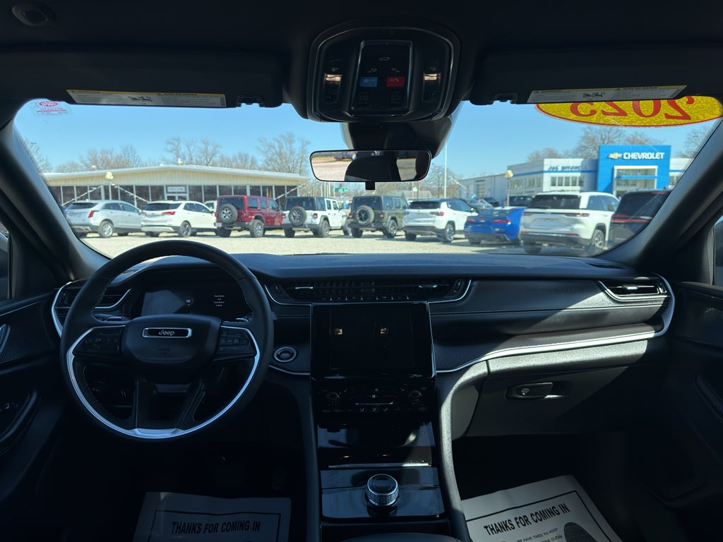 2025 Jeep Grand Cherokee Laredo X