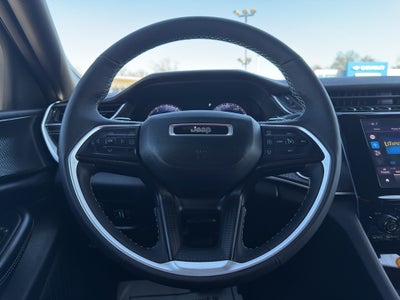 2025 Jeep Grand Cherokee Laredo X