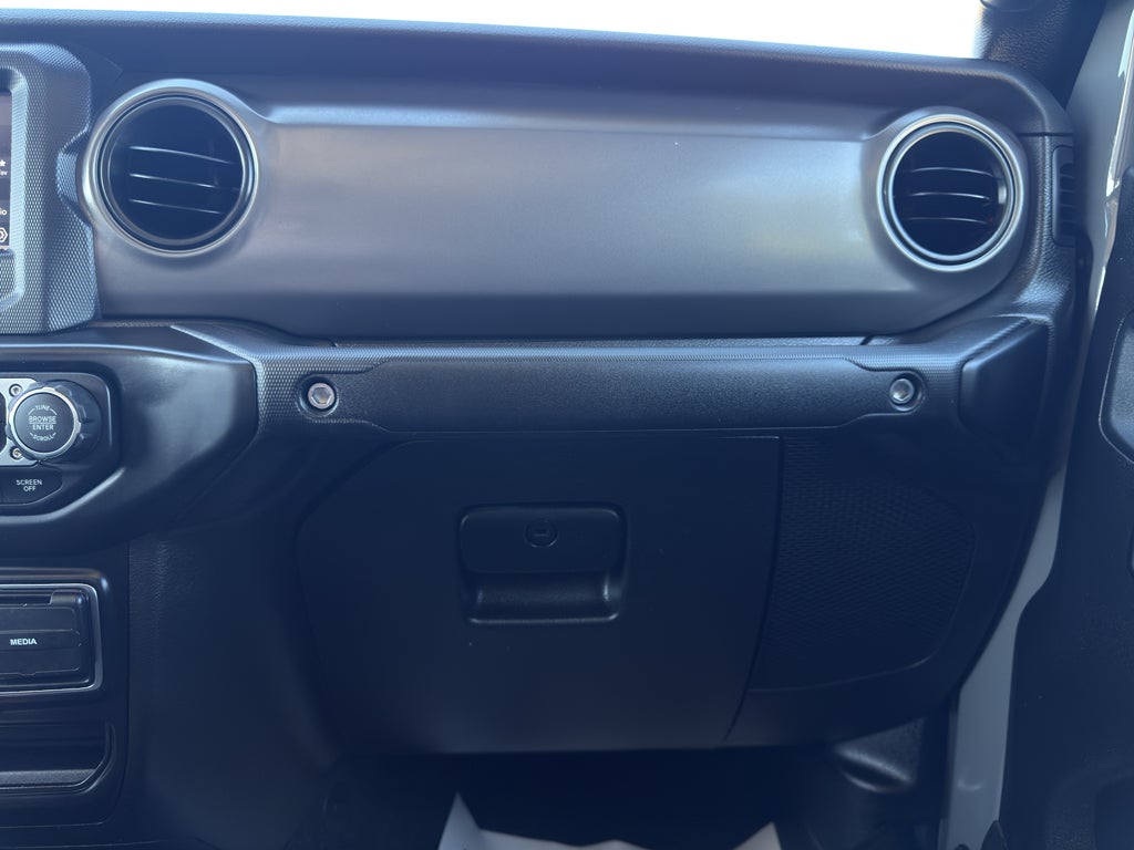 2022 Jeep Gladiator Sport S