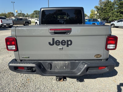 2022 Jeep Gladiator Sport S