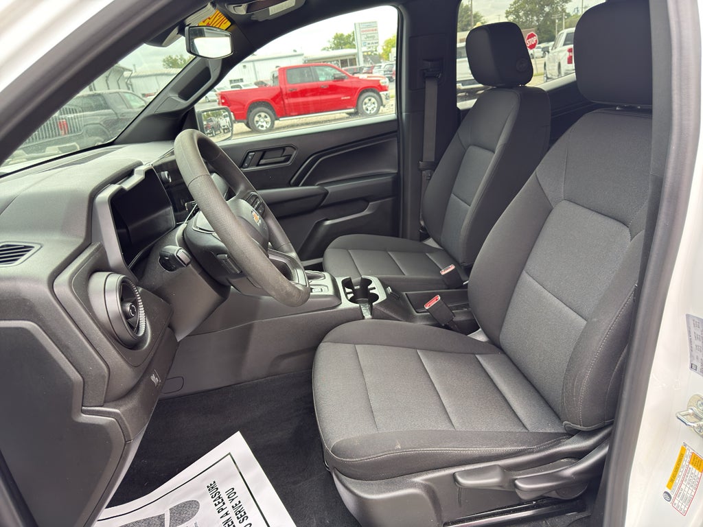 2024 Chevrolet Colorado WT