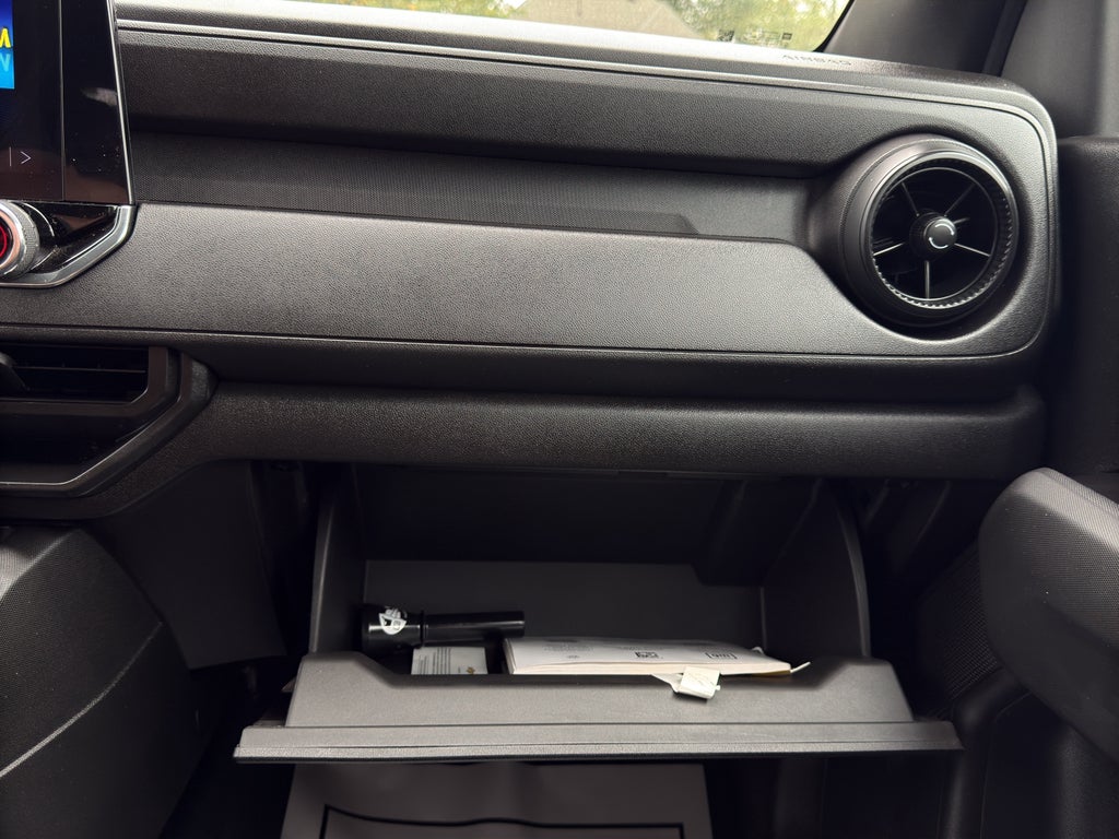 2024 Chevrolet Colorado WT