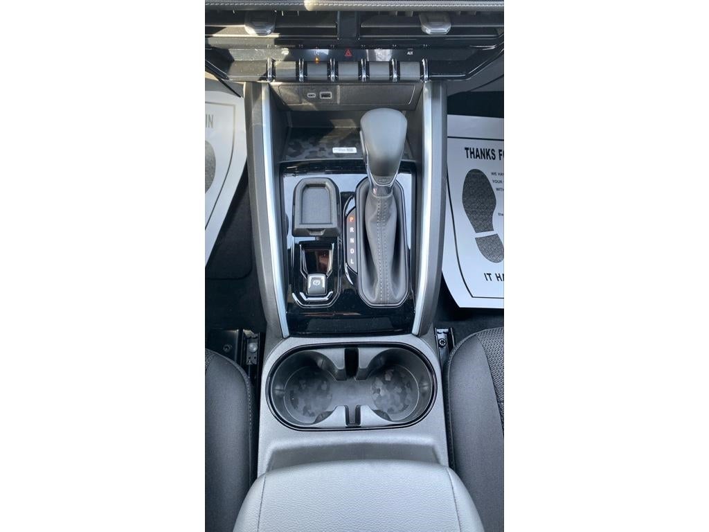 2025 Chevrolet Colorado WT/LT