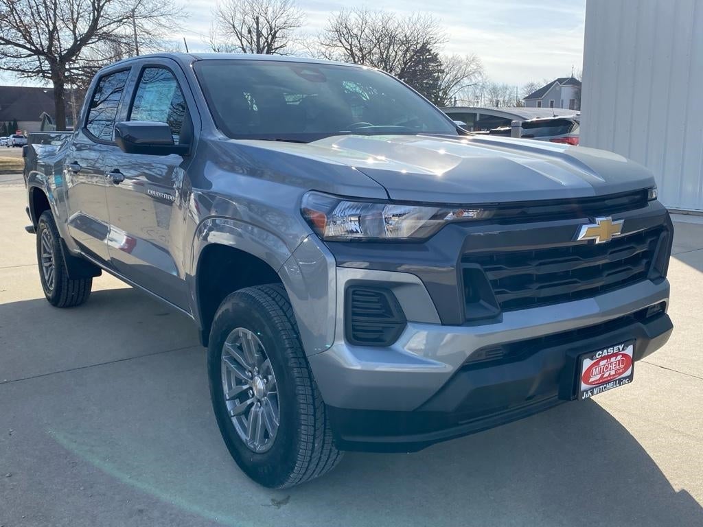 2025 Chevrolet Colorado WT/LT