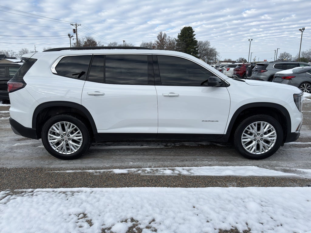 2024 GMC Acadia Elevation