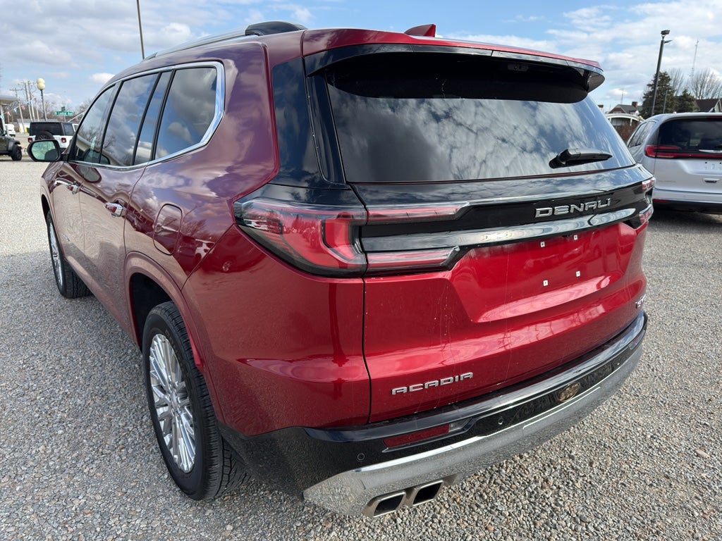 2025 GMC Acadia Denali