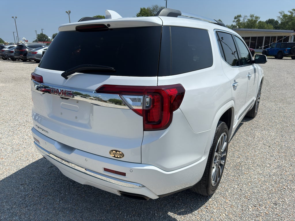 2020 GMC Acadia Denali