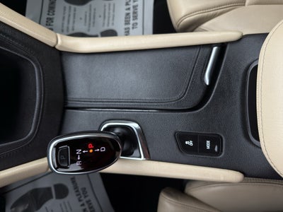 2017 Cadillac XT5 Premium Luxury FWD