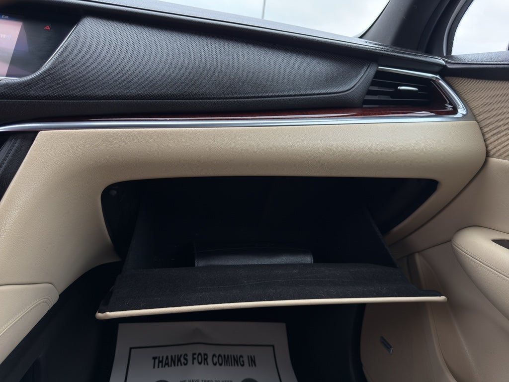 2017 Cadillac XT5 Premium Luxury FWD