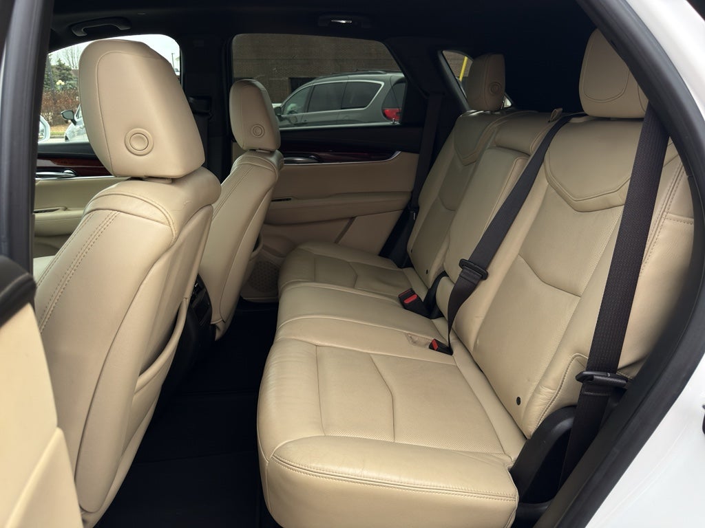 2017 Cadillac XT5 Premium Luxury FWD