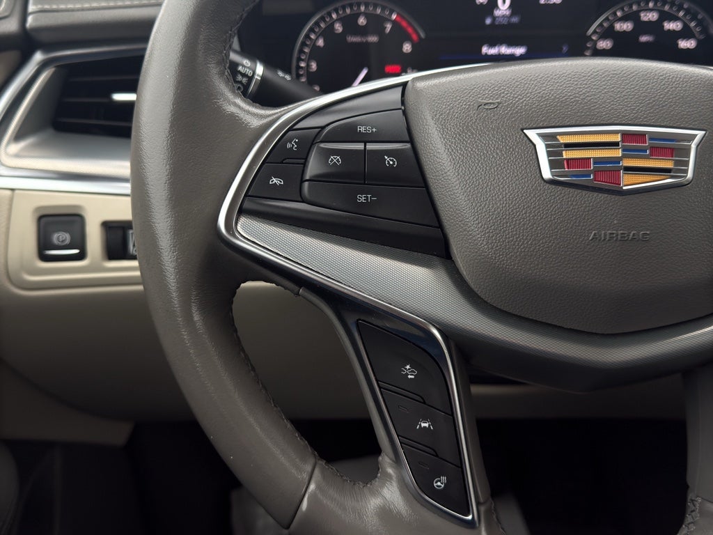 2020 Cadillac XT5 Premium Luxury