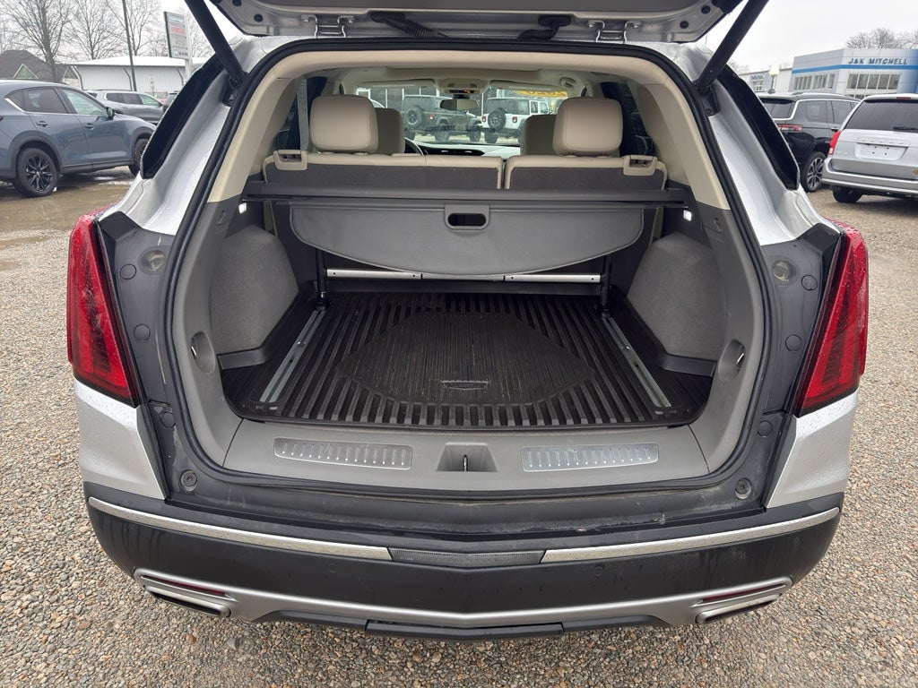 2020 Cadillac XT5 Premium Luxury