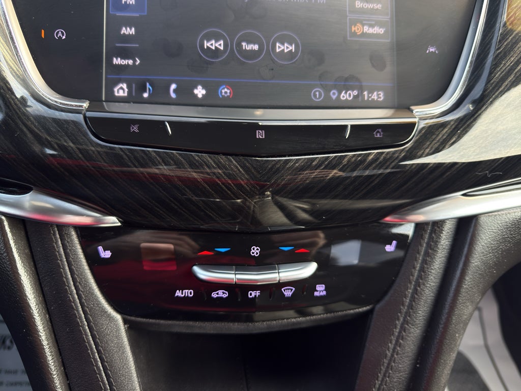 2020 Cadillac XT6 AWD Premium Luxury