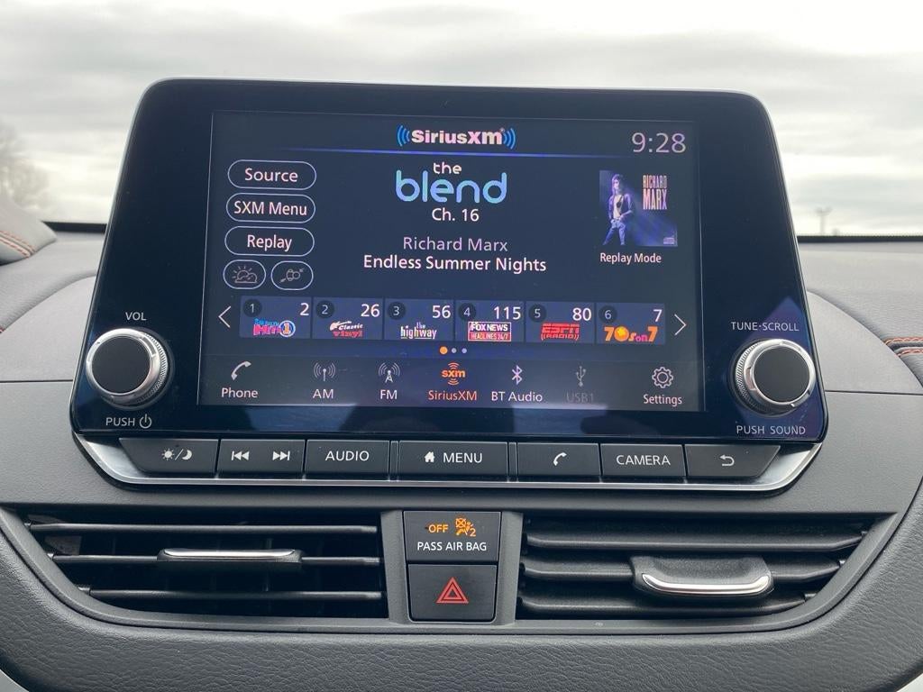 2022 Nissan Altima 2.5 SR