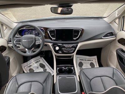 2024 Chrysler Pacifica Limited