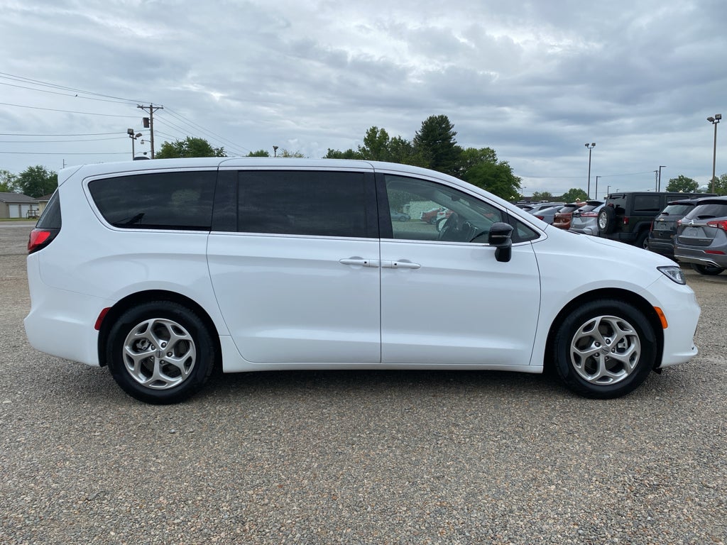 2024 Chrysler Pacifica Limited