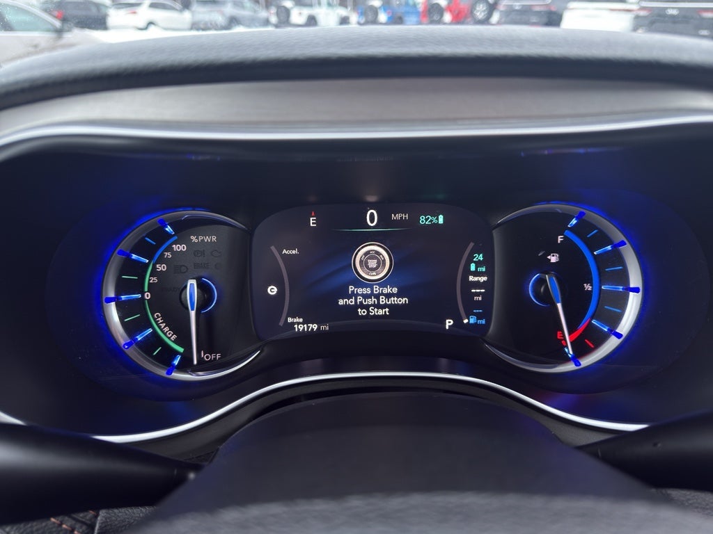 2024 Chrysler Pacifica Hybrid Pinnacle