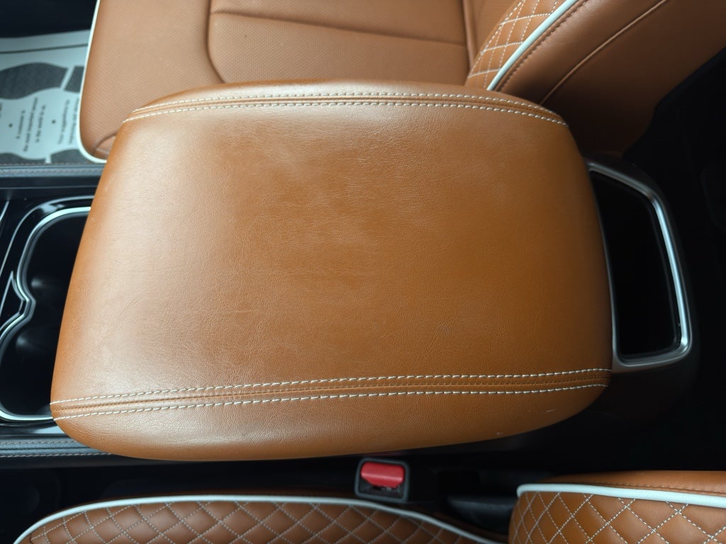 2024 Chrysler Pacifica Hybrid Pinnacle