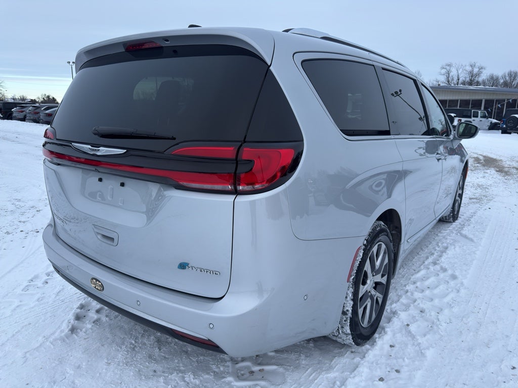 2024 Chrysler Pacifica Hybrid Pinnacle