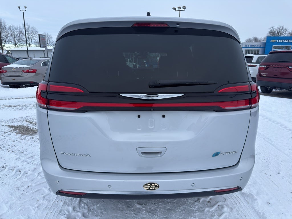 2024 Chrysler Pacifica Hybrid Pinnacle