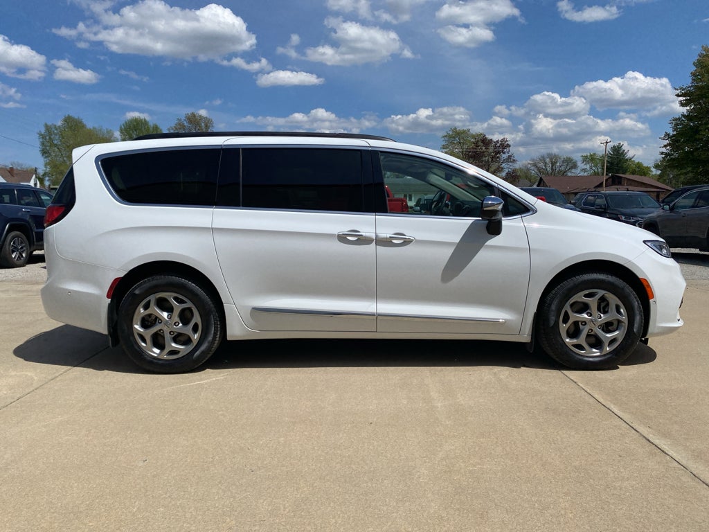 2023 Chrysler Pacifica Limited