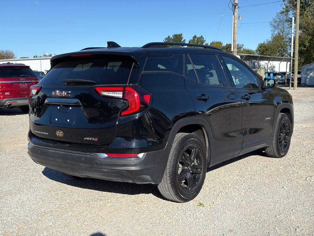 2024 GMC Terrain AT4