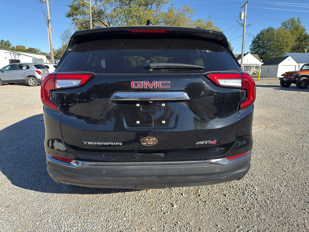 2024 GMC Terrain AT4