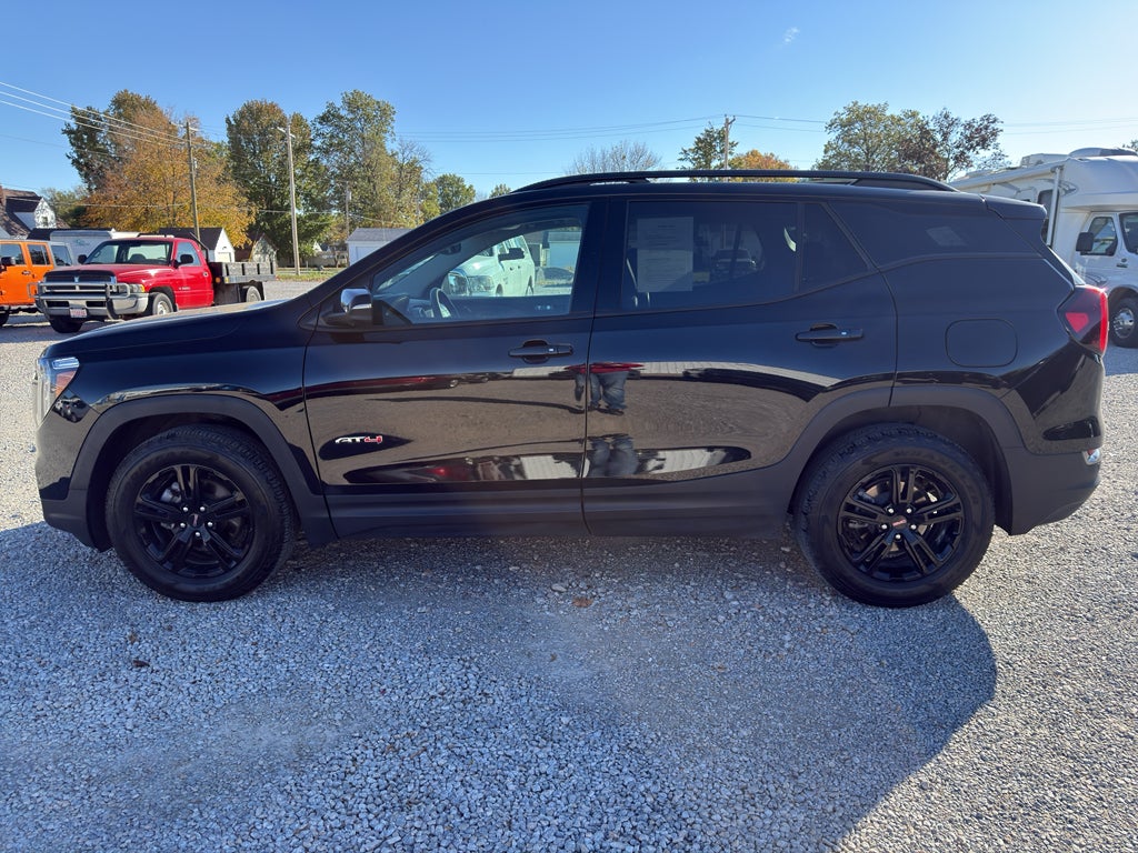 2024 GMC Terrain AT4