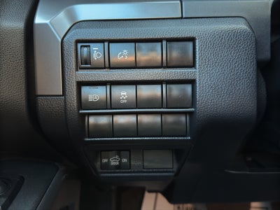 2024 Toyota Tacoma 4WD SR5