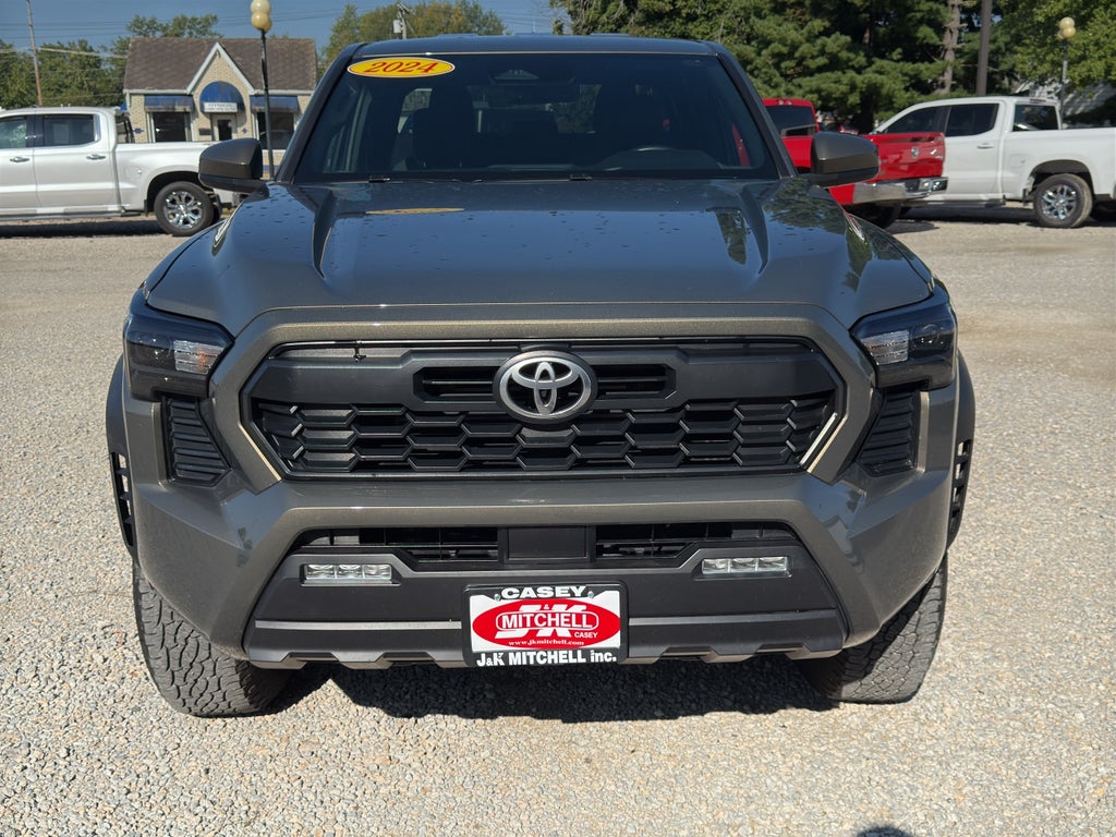 2024 Toyota Tacoma 4WD SR5