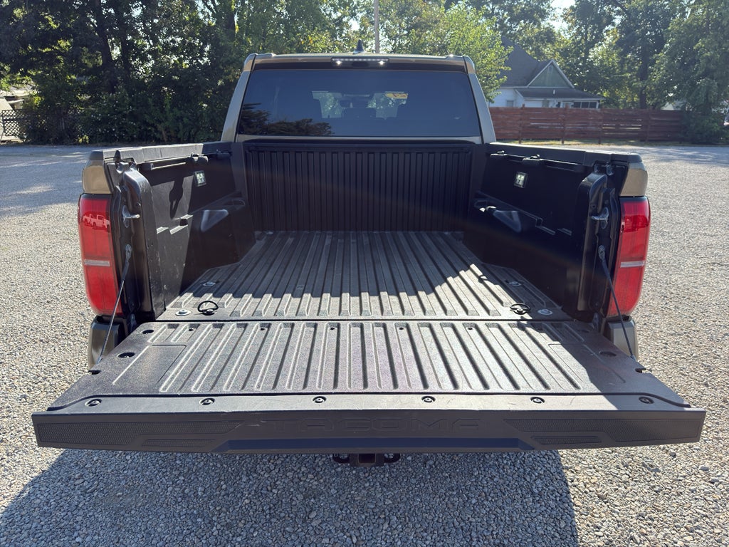 2024 Toyota Tacoma 4WD SR5