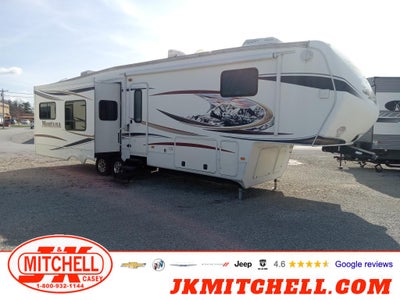 2011 MONTANA fifth whee Base