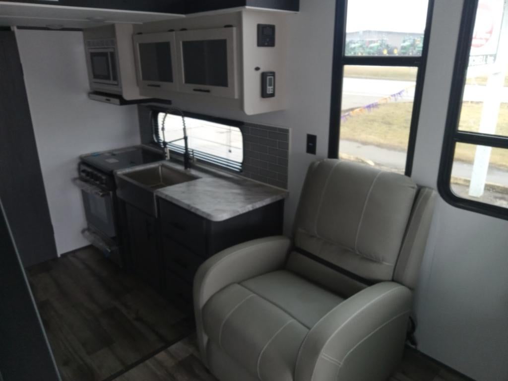 2024 KEYSTONE ASPEN TRAI Base