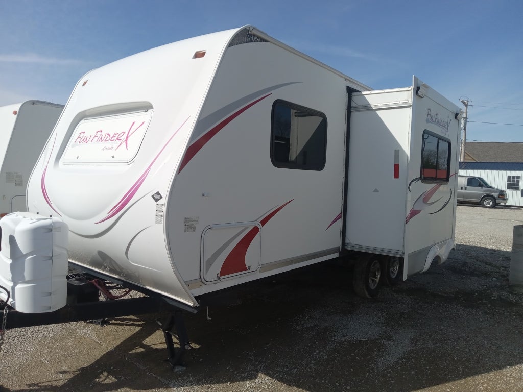 2011 CRUISER RV FUNFINDER Base
