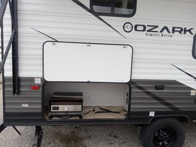 2022 FOREST RIV OZARK Base