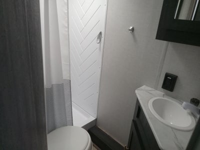 2022 FOREST RIV OZARK Base