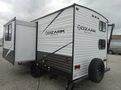 2022 FOREST RIV OZARK Base